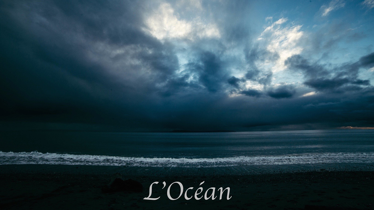 L'Océan postcard